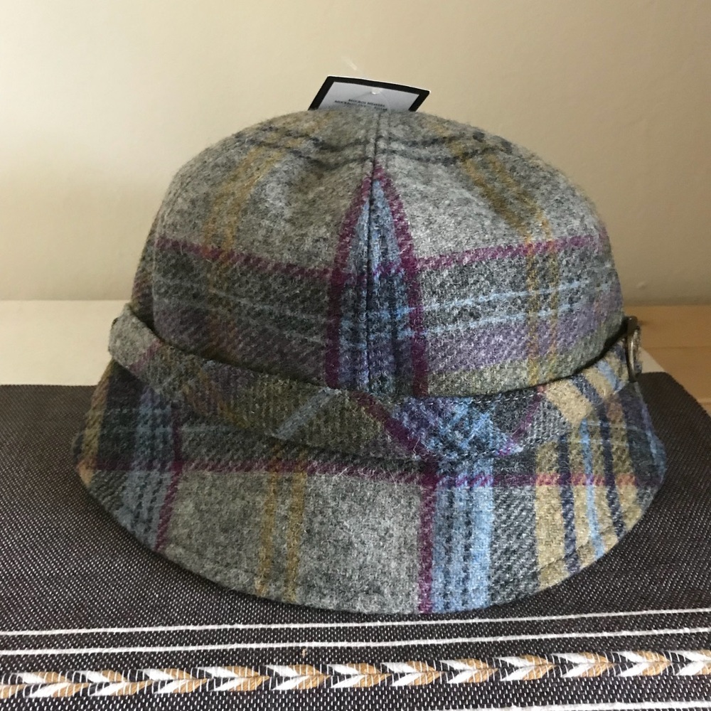 NWT!! Irish wool flapper Hat